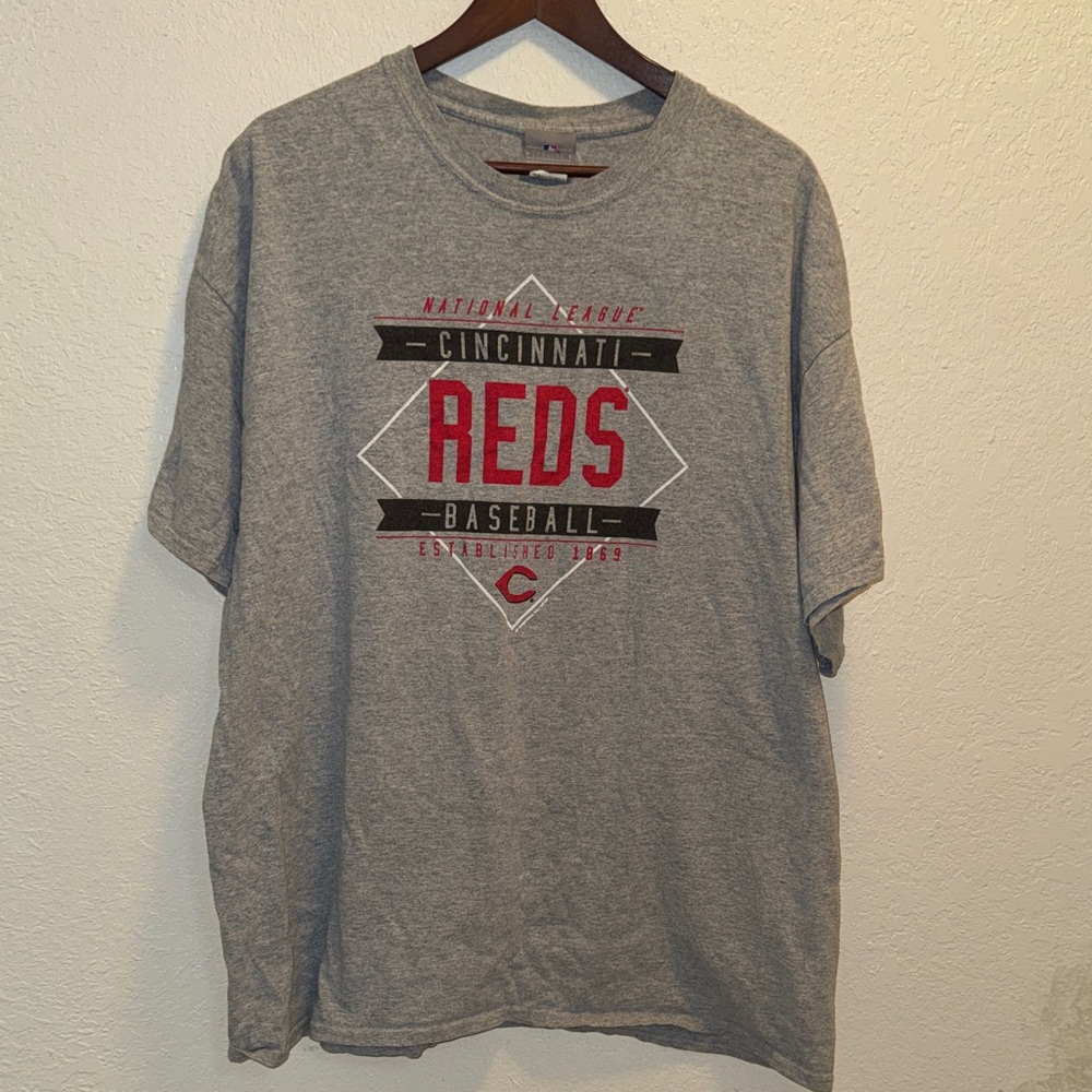 Cincinnati Reds Gray Baseball T-Shirt